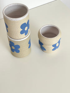 blue floral cup